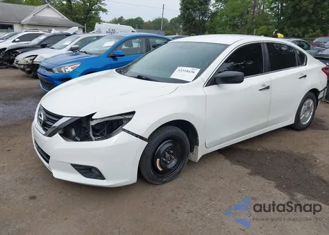 2017 Nissan Altima 2.5 Sr из США, поврежденный, VIN 1N4AL3AP9HC178062